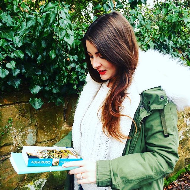 I've gone back to school today @warwickarts to learn from the queen of women's fiction, Adele Parks. So much respect for her & her awesome publishing journey (book 16 is out next week!!) that I'm now feeling ultra inspired as I begin work on my fifth novel on Monday! 💪 #neverstoplearning